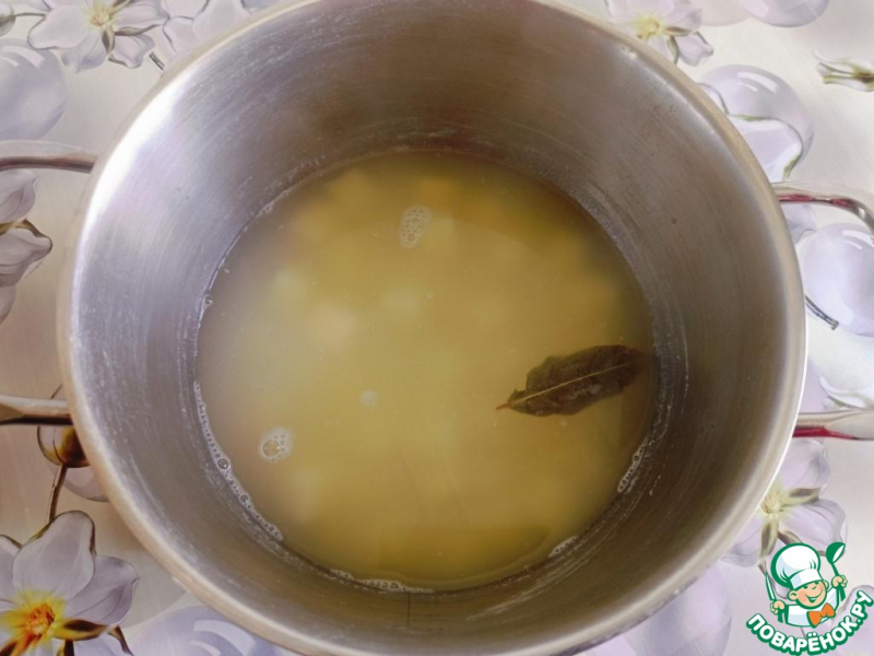 Кулеш с купатами и вялеными томатами