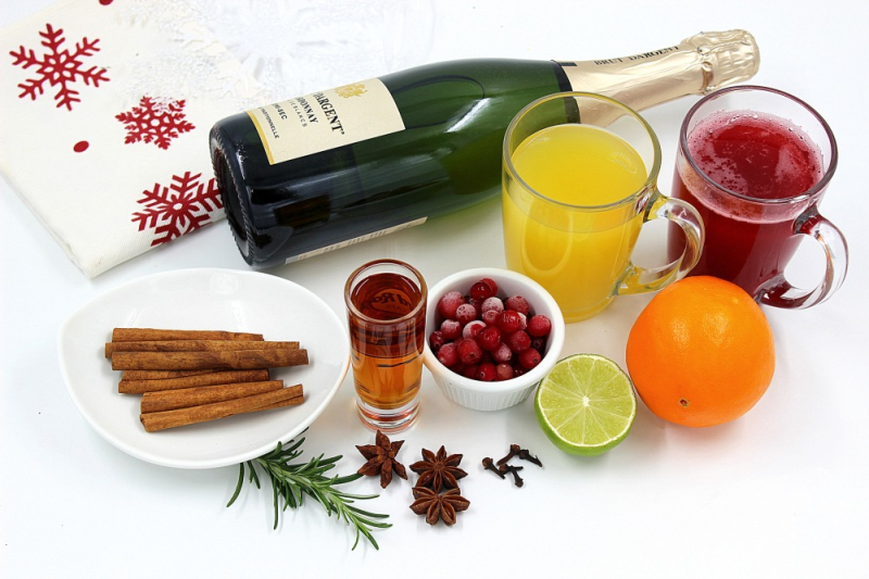 Пряный новогодний пунш с шампанским